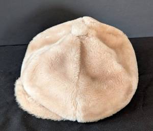 MB - Vintage Fur Hat - Size Large