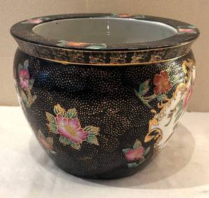 DR - Asian Floral Ceramic Planter Pot -  Black w Gold Accents