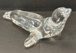 C6 - Villeroy & Boch Crystal Seal Figurine