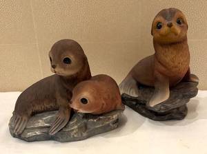 DR - Two Homco Seal Figurines