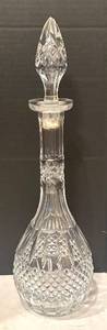 DR - Vintage Crystal Decanter with Diamond-Cut Pattern