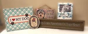 LR - Cat & Dog Motif Plaques & Frame