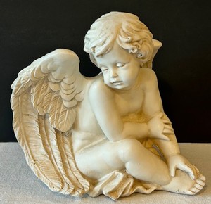 LR - Cherub Plastic Statue - 10 Inches Tall