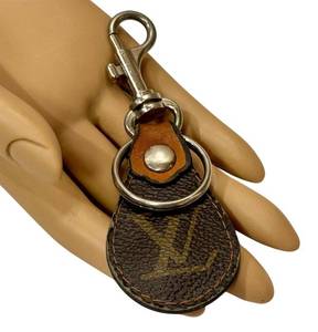 Luis Vuitton Leather Keychain 4in Length - Vintage, Pre-owned