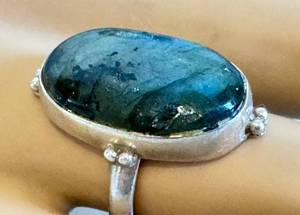 Vintage Sterling & Labradite Ring - Size 6.75 (Chip on Stone)