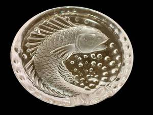 DR - Vintage Lalique Crystal Concarneau Koi Glass Dish, Designed by Ren Lalique, 1941