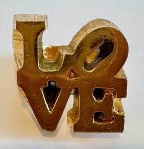 Robert Indiana Love Ring - Vintage Gold-Tone, Size 5.5