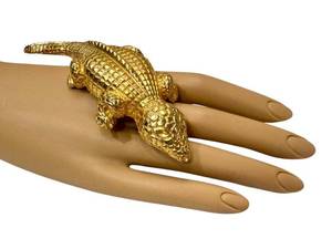 Laudic Alligator Brooch - Gold Tone