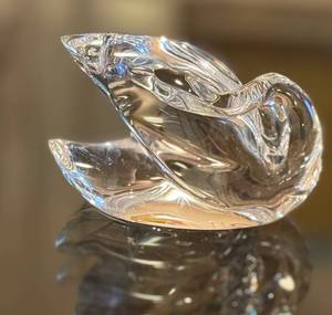 C5 - Baccarat Crystal Swan
