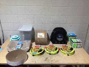 lot 112 image: LOT OF Cat Merchandise