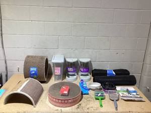 lot 119 image: LOT OF Cat Merchandise