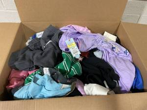 lot 62 image: BOX OF Kids Cat&Jack Clothing (Variety Sizes)