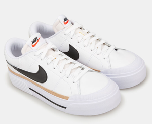 lot 318 image: Nike Womens Nike Court Legacy Lift Size 6