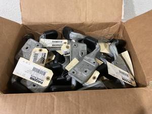 lot 190 image: LOT OF 44 Paccar Lateral Guide Hood Support L85-6114
