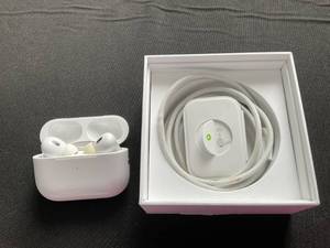 lot 14 image: Apple AirPods Pro (2nd Gen) Wireless Earbuds, More Active Noise Cancelling, Adaptive Transparency, Personalized Spatial Audio MagSafe Charging Case (Lightning) Bluetooth Headphones for iPhone (Used)