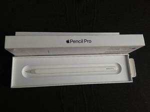 lot 18 image: Apple Pencil Pro Check Device Compatibility Model MX2D3AMA - Pixel-Perfect Precision, Tilt and Pressure Sensitivity, Perfect for Note-Taking, Drawing, and Art. Charges and Pairs Magnetically (iPad Pro M4, iPad Air M2)