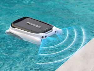 lot 93 image: Aiper Surfer M1 Solar Powered Automatic Robotic Pool Skimmer Cleaner - White (Used, Missing Charger)