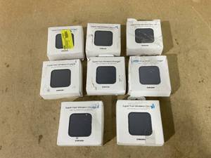 LOT OF 8 Samsung 15W Wireless Charger with Cable Included, Portable Charger, Dark Gray