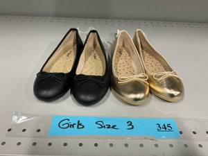 LOT OF 2 Girls Flats Size 3