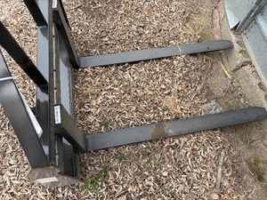 lot 19 image: Unused 2026 Mower King Skid Steer Forks