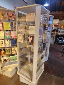 lot 1065 image: Plastic Retail Display Greeting Card Rack with Clear Plastic Shelves 21 x 21 x 70
