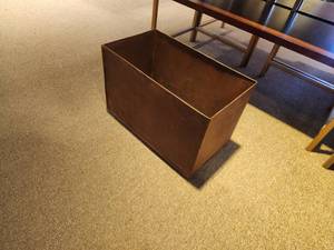 lot 1123 image: Vintage Metal Storage Container 14 x 8 x 9
