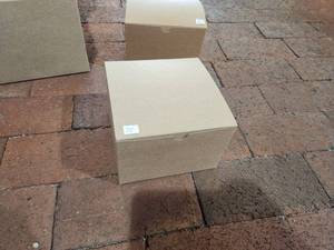 lot 1140 image: Lot of (75) Kraft Paper Gift Box with Tuck-Top 6 x 6 x 4