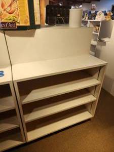 lot 1031 image: Commercial Retail Display Unit 4-shelf