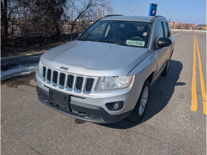 lot 1 image: 2012 Jeep Compass Sport