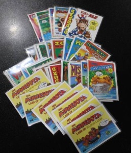 lot 64 image: 1987 Allen Productions U.S. of ALF Trading Card (Sticker) Lot  40 Cards (8 Minnesota)