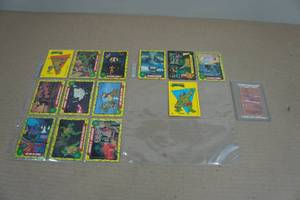 lot 65 image: Vintage Teenage Mutant Ninja Turtles Trading Cards