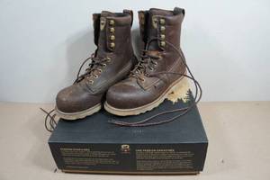 lot 127 image: Irish Setter Wingshooter St Mens 8 Work Boots Style 83802 - Size 9