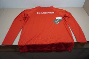 lot 132 image: Blackfish Swift UPFCooling Long Sleeve - Medium