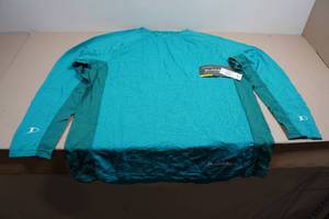 lot 135 image: Blackfish Angler UPFCooling Long Sleeve - Large