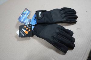 lot 153 image: Clam Ice Armor Waterproof Tactical Gloves - Large