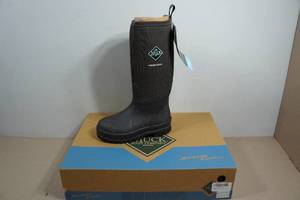 lot 158 image: Muck Boots Unisex Chore All Conditions Work Boots - Mens 5Womens 6