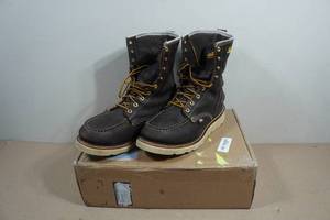 lot 165 image: Thorogood Mens Work Boots - Size 10.5