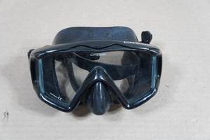 lot 209 image: Cressi Pano 3 Mask