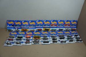 lot 211 image: Hot Wheels - 19981999 First Editions