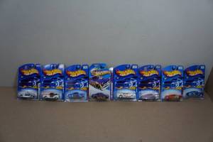 lot 216 image: Hot Wheels - Classics -  40 Ford Truck, Shoe Box, Purple Passion