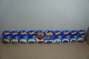 lot 217 image: Hot Wheels - Hummer, Surf Crate, Mercedes-540K, Baja Bug