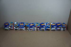 lot 223 image: Hot Wheels - Krazy 8s, Snow Stormers, Flashfire, Greased Lightning
