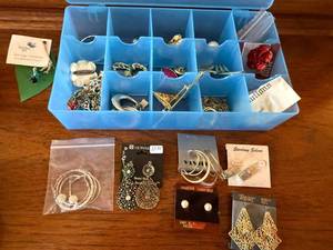 Mixed Vintage Costume Jewelry Lot Trifari Sterling Earrings Pins