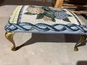 Vintage Hydrangea Tapestry Footstool Ottoman w Brass Tone Legs