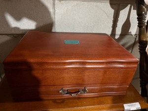 Reed & Barton Wood Flatware Chest Silverware Storage Box w Drawer