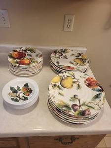 Portsmouth Pottery Goddess of Fruit Dinner Plates & Bowls - Made in England