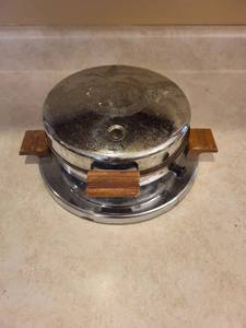 Waffle Iron - Vintage Round Electric with Wood Handles - Made in USA