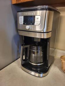 Cuisinart Grind & Brew 12-Cup Coffee Maker with Built-In Grinder