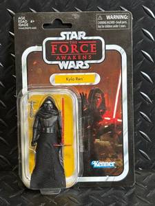 lot 7 image: Star Wars Kylo Ren VC117 - Vintage Collection Figure (The Force Awakens)