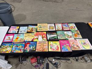 lot 2691 image: Childrens  Book Lot